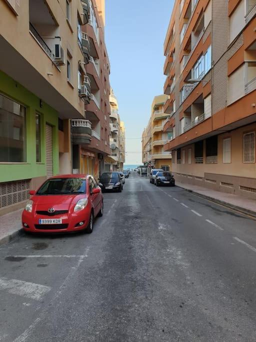 Nice Holidays Apartment In Torreveja, Torrevieja Exterior photo