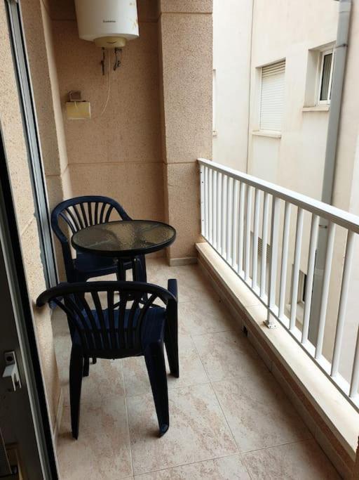 Nice Holidays Apartment In Torreveja, Torrevieja Exterior photo