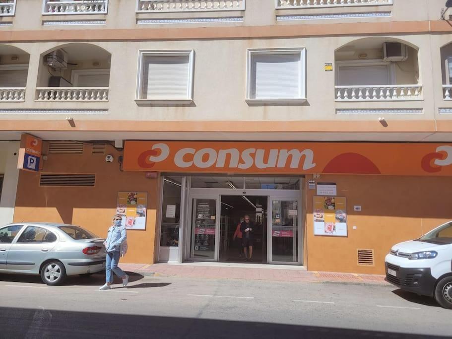 Nice Holidays Apartment In Torreveja, Torrevieja Exterior photo